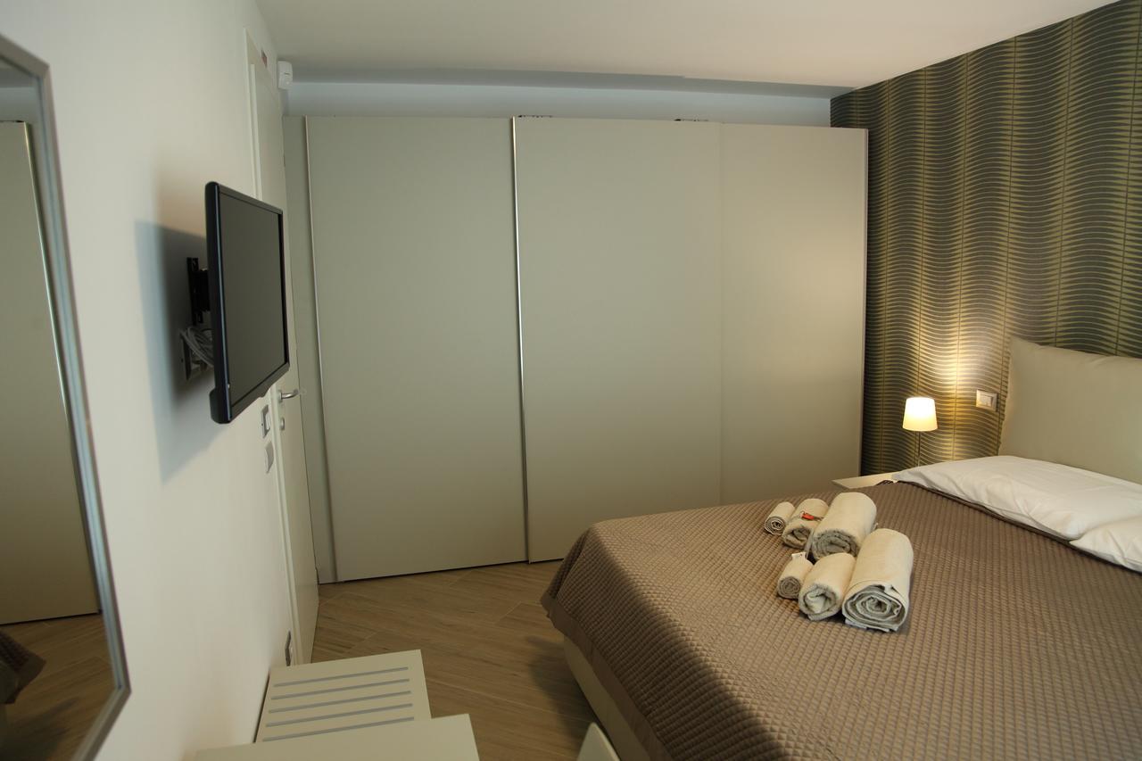 Luxury Rooms Garzilli Palermo Exteriör bild